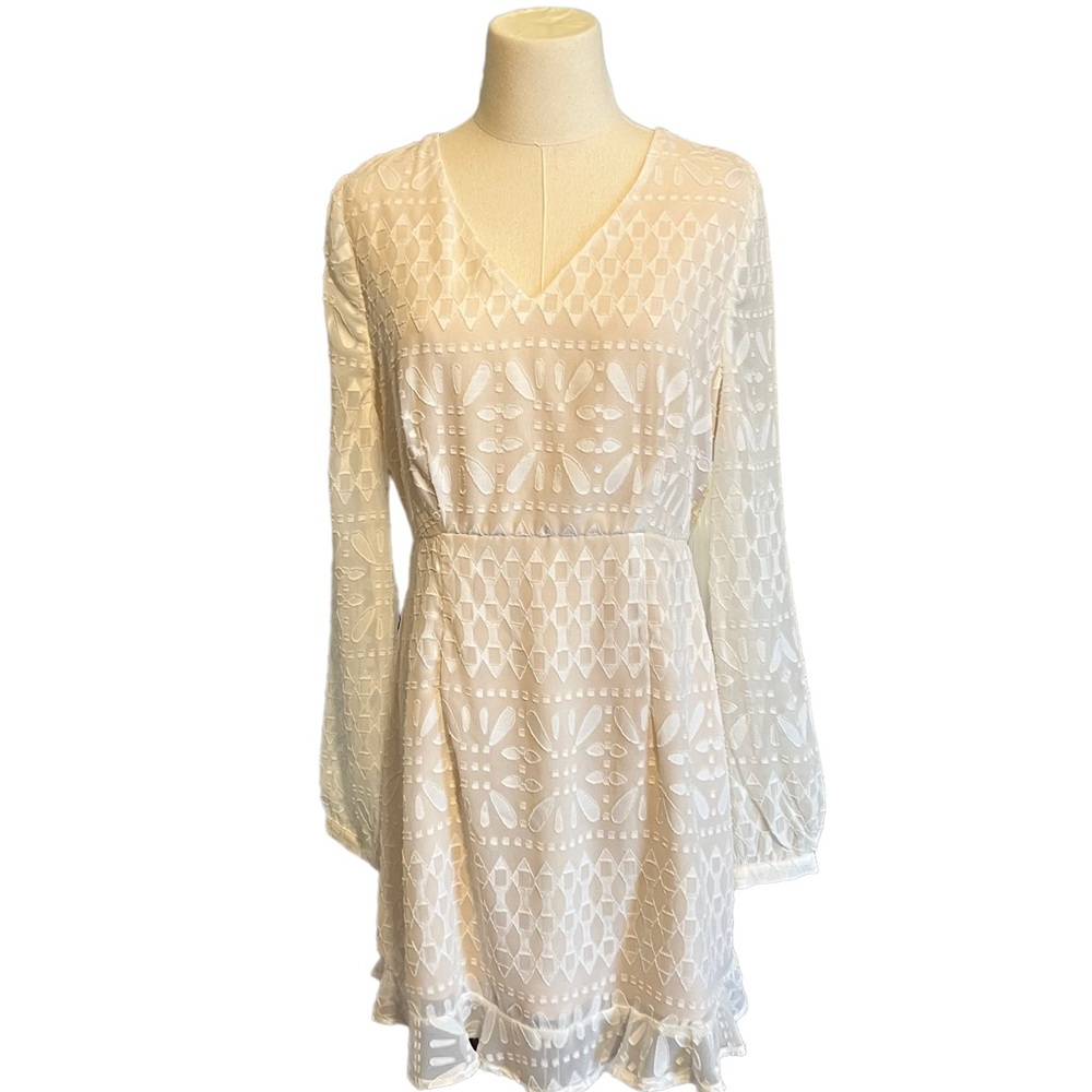 Esley White Raised Bodice Dress with Nude Lining Size Large